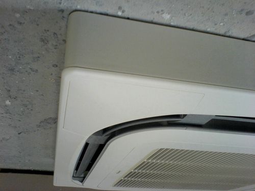 Corner View Of Specific Collar: Swipe To View More Images